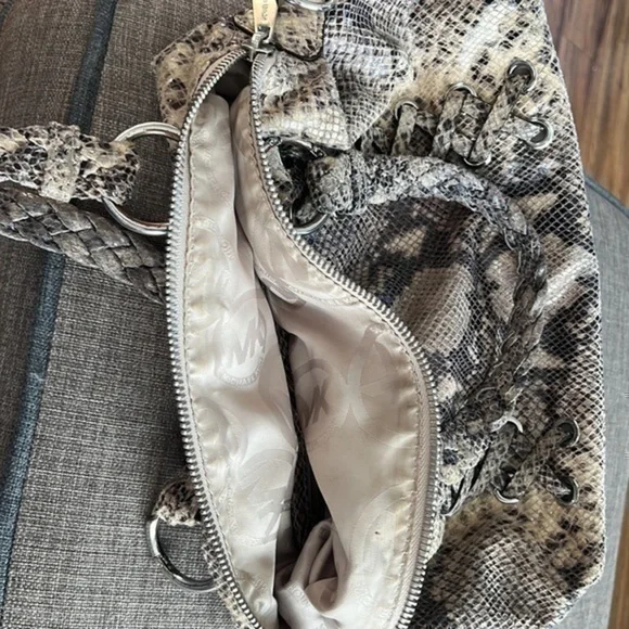 Michael Kors Purse - Picture 7 of 13